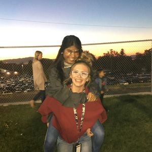 Meet your Posher, Hailey